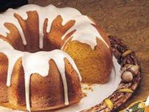 Pumpkin Ring Cake