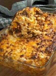 Macaroni and Beef with Cheese