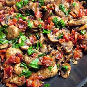 Garlic Bacon Mushrooms