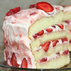 Vanilla cake with Strawberry Cream Frosting